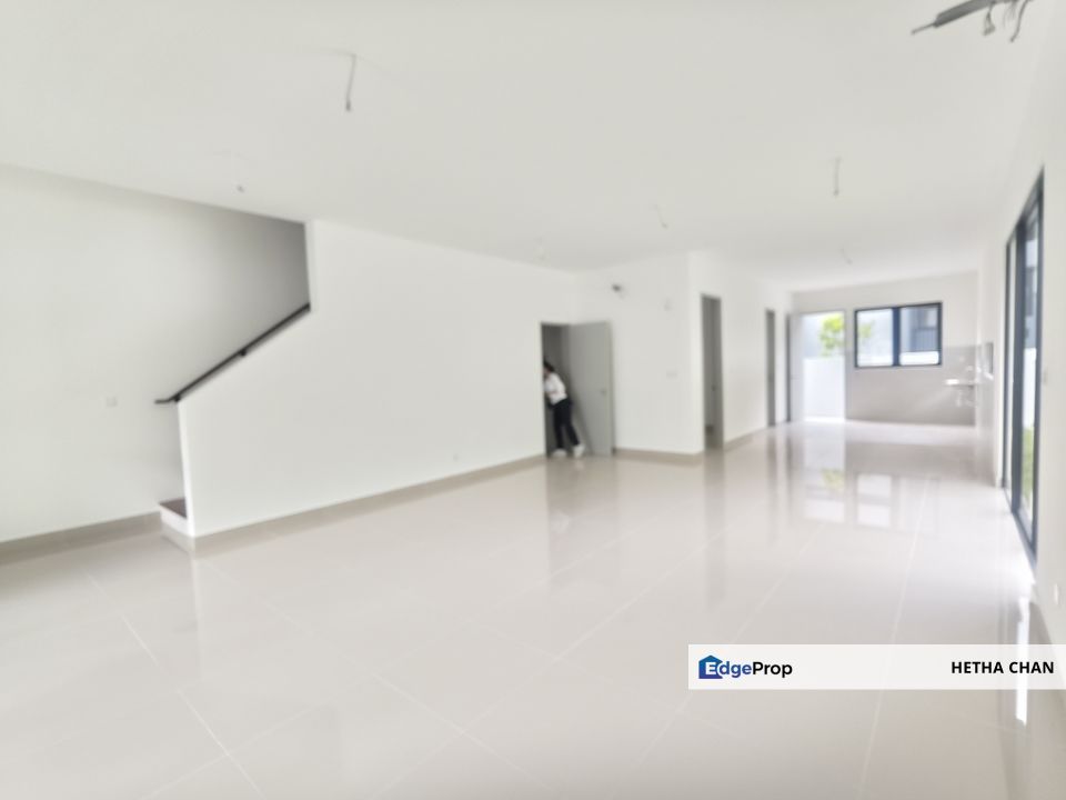 Sierra Hijauan Ampang Two Storey Link Villa For Sale End Lot Unit, Selangor, Ampang