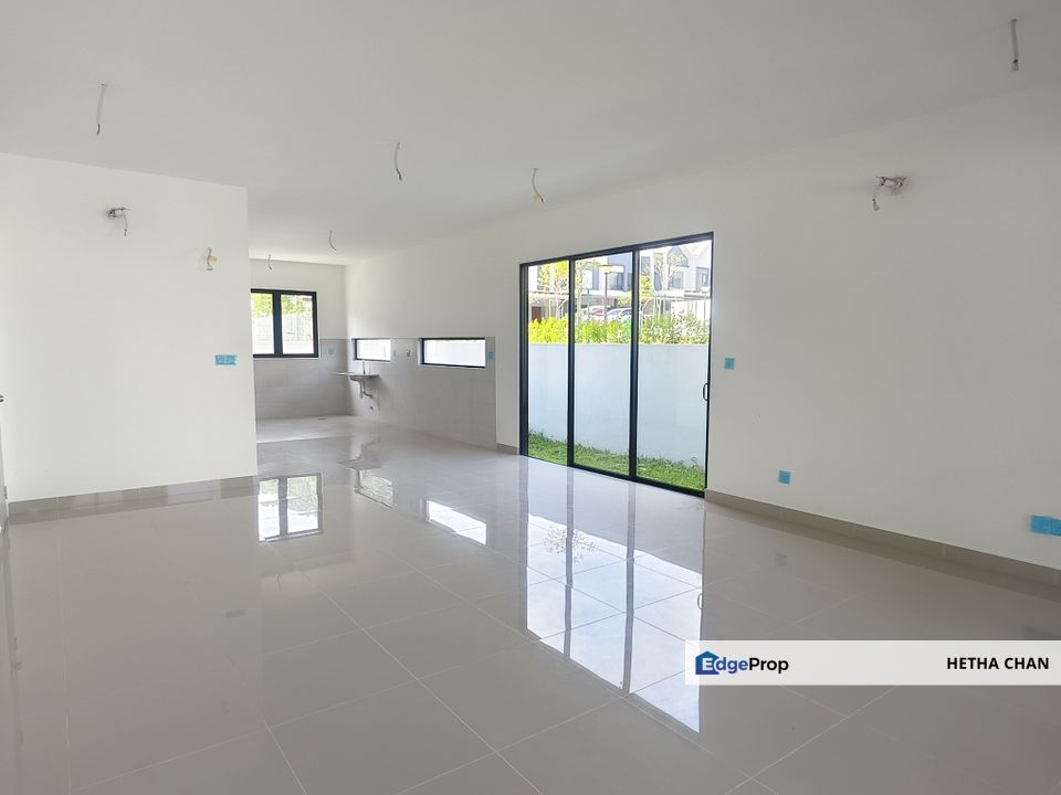 Sierra Hijauan Ampang Two Storey Link Villa For Sale End Lot Unit, Selangor, Ampang