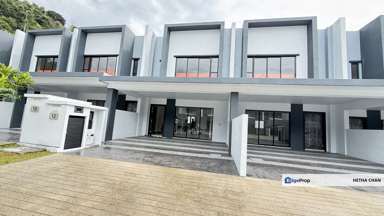 Sierra Hijauan Two Storey Link Villa For Sale Two Units Adjoining, Selangor, Ampang