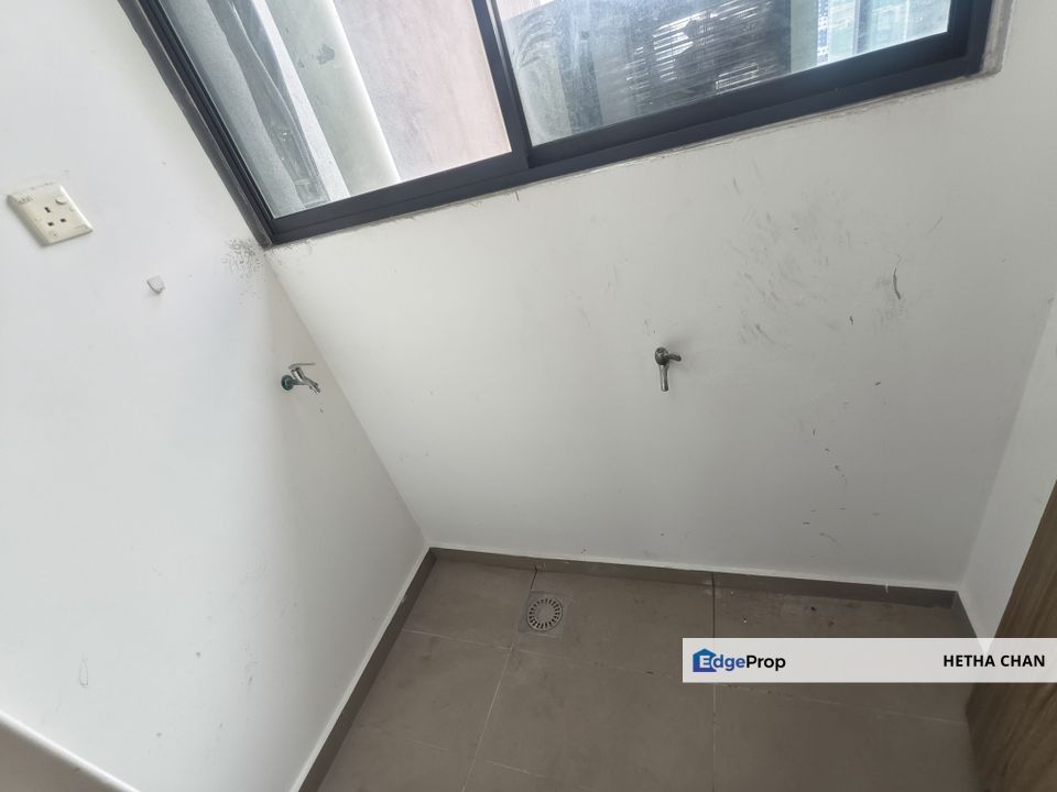 City Of Green Condominium For Sale & For Rent Partially Furnished, Selangor, Seri Kembangan