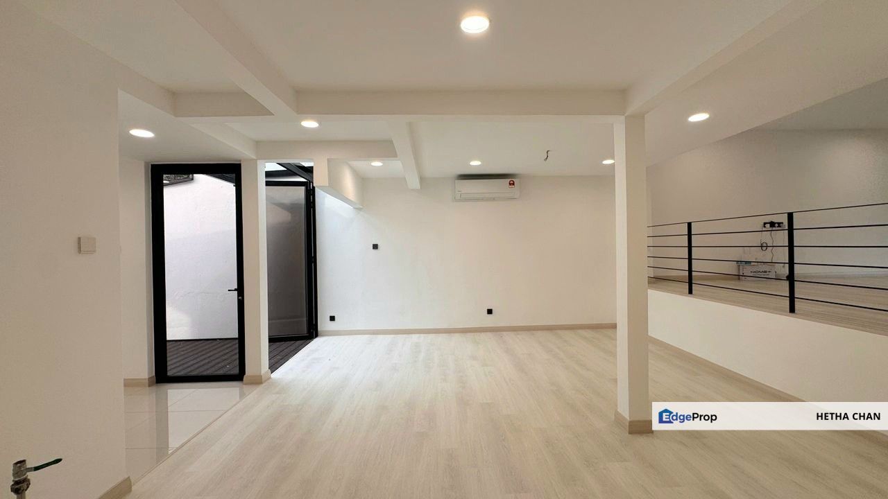 Taman Desa Cheras Double Storey Terrace House For Sale, Kuala Lumpur, Cheras
