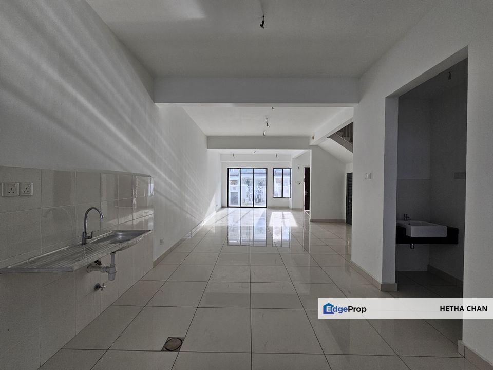 Tropicana Cheras Selangor 3 Storey Superlink House For Sale, Selangor, Kajang