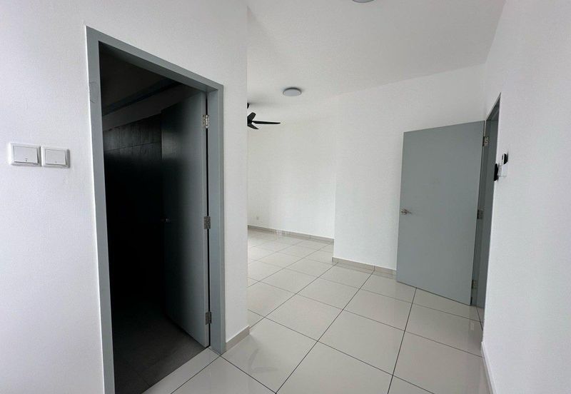 Crest @ Austin Sapphire