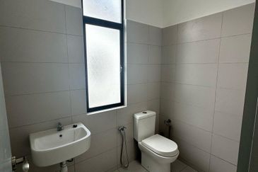 Crest @ Austin Sapphire