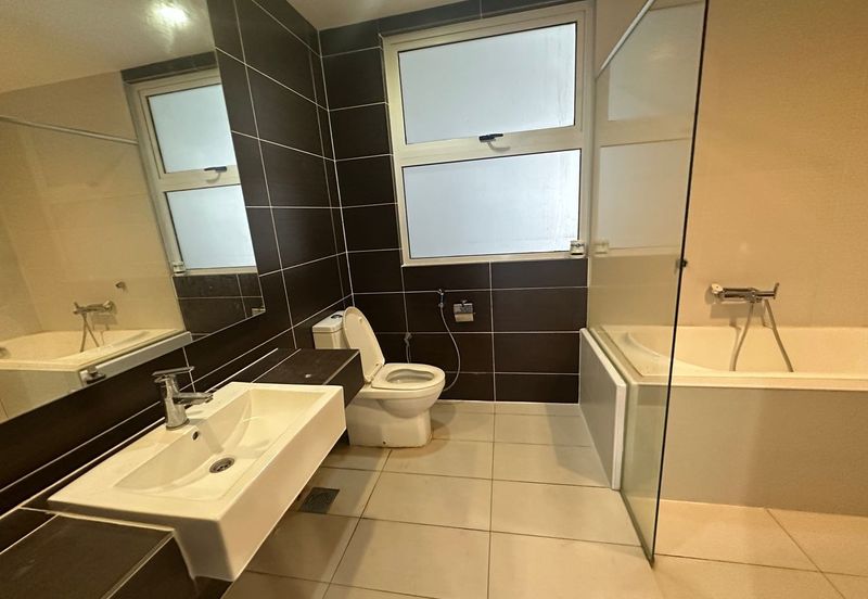 Encorp Marina Puteri Harbour