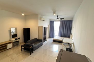 Dedaun Hijau (Greenfield Regency)