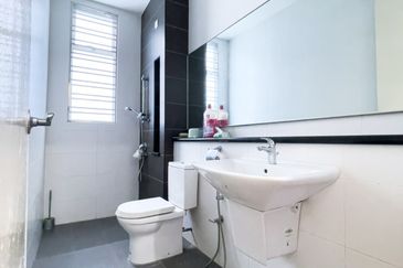 Plenitube Harp @ Taman Desa Tebrau