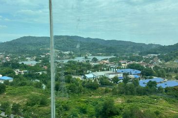 Savanna Executive Suites @ Southville City