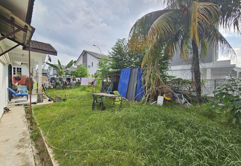 Jalan Kancil-Taman scientex pasir gudang-Single storey corner lot 