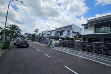 Jalan Sasa @ Taman Gaya  Double Storey Cluster 