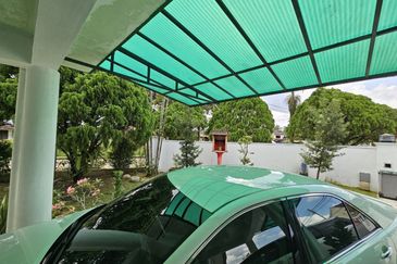 Jalan Bukit Kempas @ Taman Bukit Kempas  Double Storey Terrace House Corner 