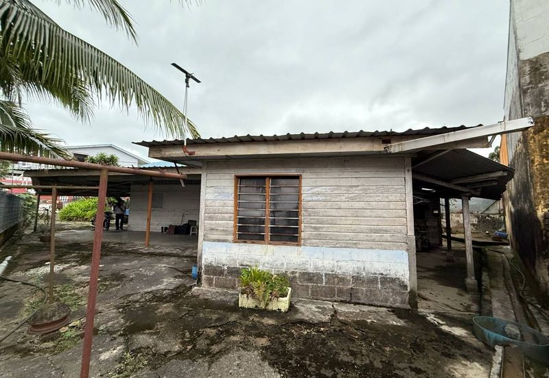 Jalan Jambu, Kampung Baru, Kangkar Pulai, Johor