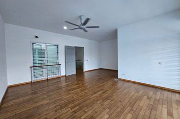 Jalan Sutera Ungu, Taman Sutera, Perling 2 Storey Terrace