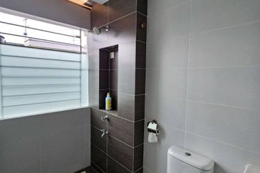 Jalan Sutera Ungu, Taman Sutera, Perling 2 Storey Terrace