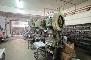 Desa Jaya 2 Storey Factory