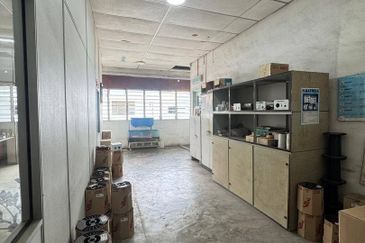 Desa Jaya 2 Storey Factory