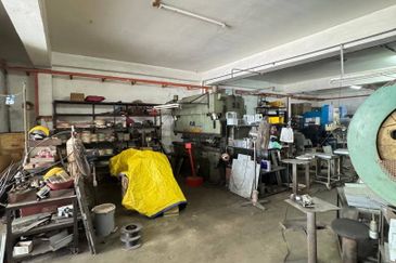 Desa Jaya 2 Storey Factory