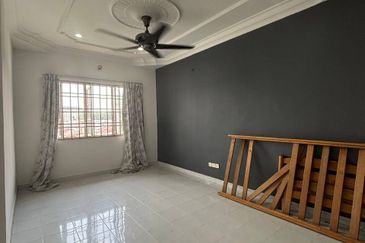 Rumah Pangsa Permas Jaya