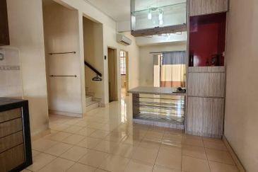 Villa Krystal, Bandar Selesa Jaya