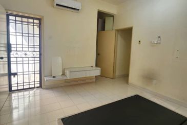 Villa Krystal, Bandar Selesa Jaya