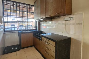 Villa Krystal, Bandar Selesa Jaya