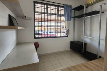 Villa Krystal, Bandar Selesa Jaya