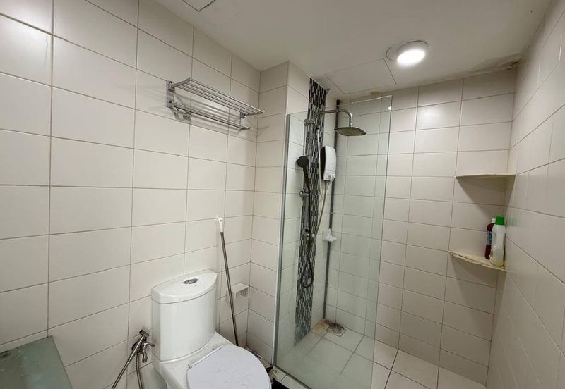 Dedaun Hijau (Greenfield Regency)