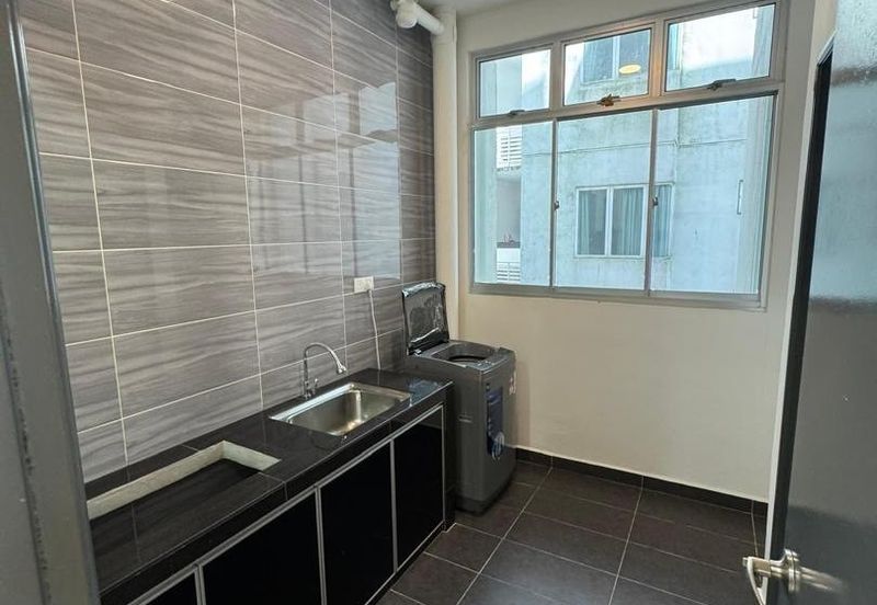 The Pinnacles (Pinnacle Tower)