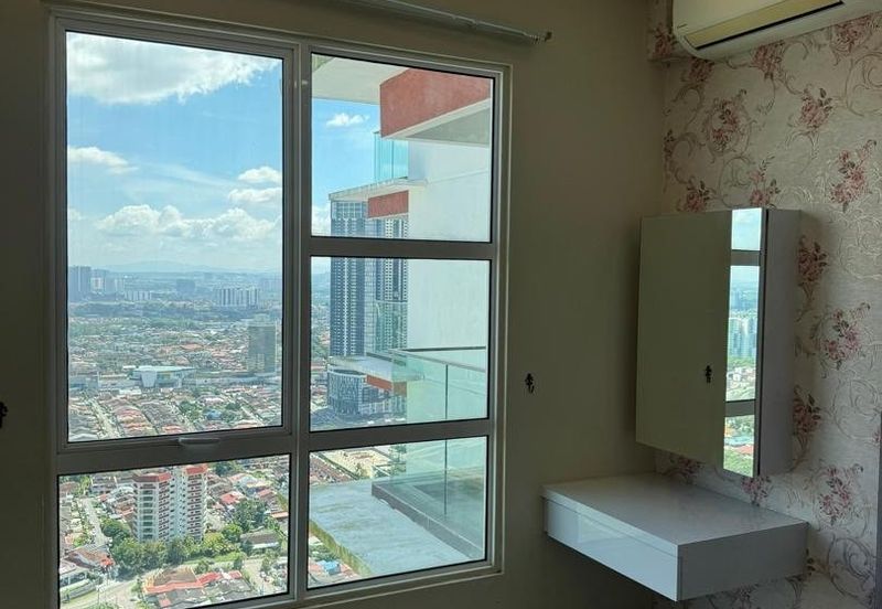 The Pinnacles (Pinnacle Tower)