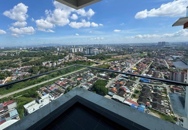 The Pinnacles (Pinnacle Tower)