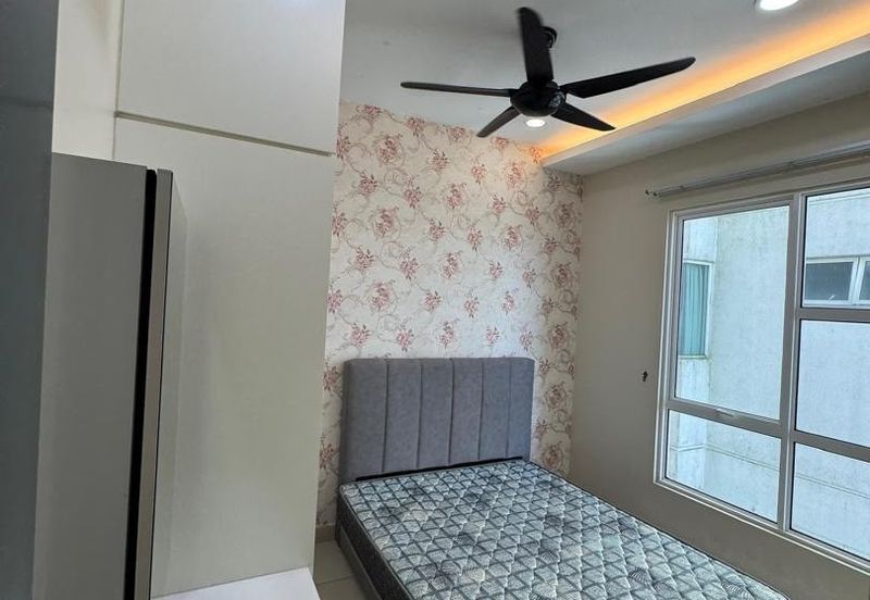 The Pinnacles (Pinnacle Tower)