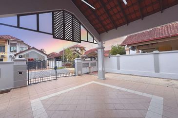 Bukit Impian, Taman Impian Emas