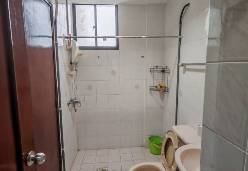 Mewah View Luxurious Apartments