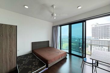 Almas Suites @ Puteri Harbour