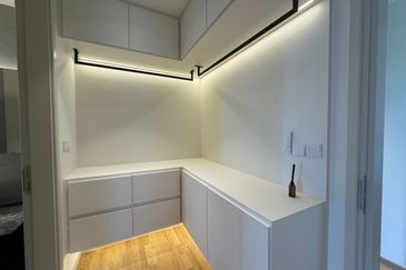 Residensi Solaris Parq