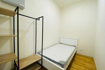 Residensi Solaris Parq