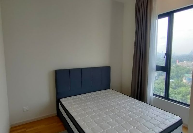 Residensi Solaris Parq