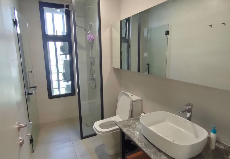 Residensi Solaris Parq