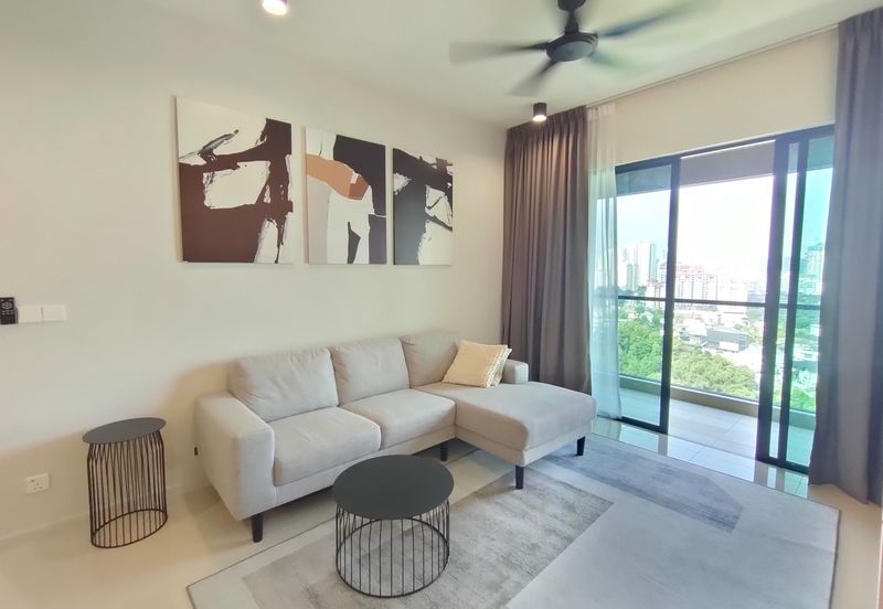 Residensi Solaris Parq