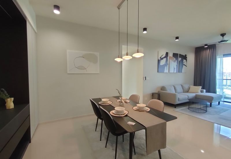 Residensi Solaris Parq