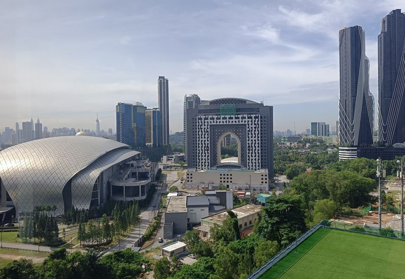 The MET Corporate Towers