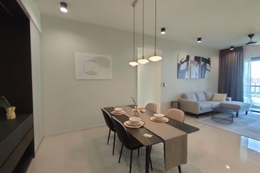 Residensi Solaris Parq