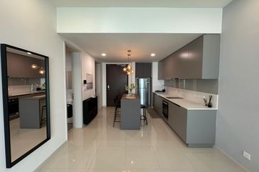 Residensi Solaris Parq