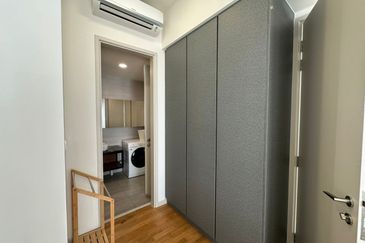 Residensi Solaris Parq