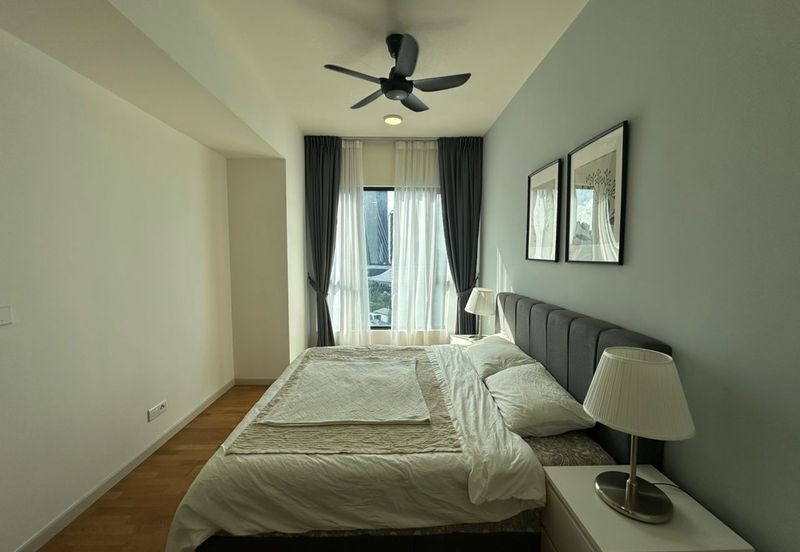 Residensi Solaris Parq