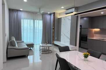 Residensi Solaris Parq