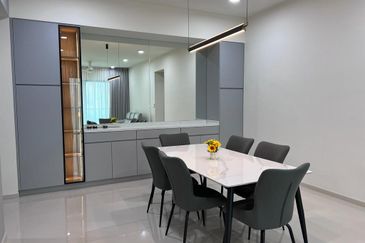 Residensi Solaris Parq