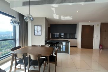 Aria Luxury Residence