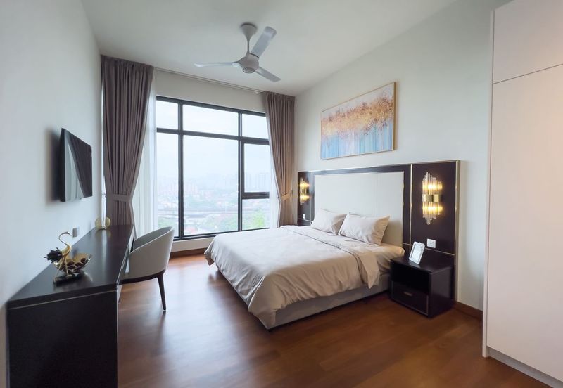 Oxford Residences @ Pavilion Embassy