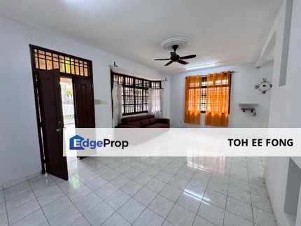 Taman Pelangi Indah 1.5 Storey Terrace House End Lot For Sale, Johor, Ulu Tiram
